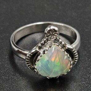 Ethiopian Opal Carved Size US 8 925 Sterling Silver Ring (REXT115-261)