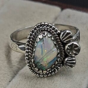 Ethiopian Opal Carved Size US 8 925 Sterling Silver Ring (REXT116-152)