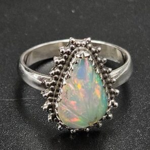 Ethiopian Opal Carved Size US 8 925 Sterling Silver Ring (REXT116-157)