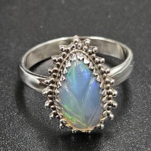 Ethiopian Opal Carved Size US 8 925 Sterling Silver Ring (REXT116-159)