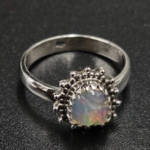 Ethiopian Opal Carved Size US 6 925 Sterling Silver Ring (REXT116-163)