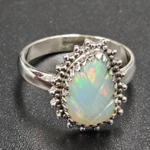 Ethiopian Opal Carved Size US 8 925 Sterling Silver Ring (REXT116-167)