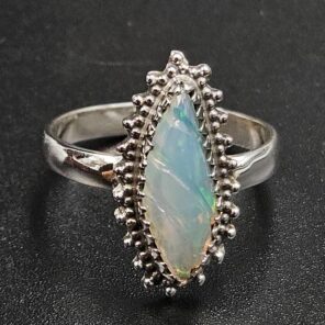 Ethiopian Opal Carved Size US 9 925 Sterling Silver Ring (REXT116-168)