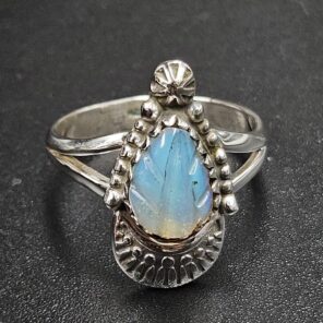 Ethiopian Opal Carved Size US 7 925 Sterling Silver Ring (REXT22-253)