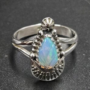 Ethiopian Opal Carved Size US 7 925 Sterling Silver Ring (REXT22-254)