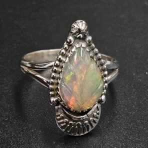 Ethiopian Opal Carved Size US 10 925 Sterling Silver Ring (REXT22-257)