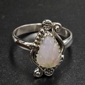 Ethiopian Opal Carved Size US 9 925 Sterling Silver Ring (REXT22-267)