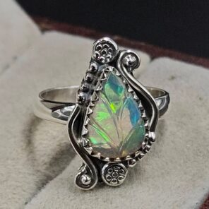 Ethiopian Opal Carved Size US 6 925 Sterling Silver Ring (REXT22-270)