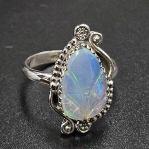 Ethiopian Opal Carved Size US 10 925 Sterling Silver Ring (REXT22-276)