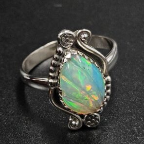 Ethiopian Opal Carved Size US 9 925 Sterling Silver Ring (REXT22-277)