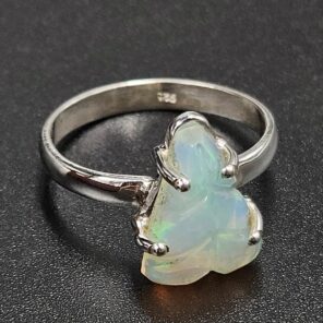 Ethiopian Opal Carved Size US 10 925 Sterling Silver Ring (REXT22-278)