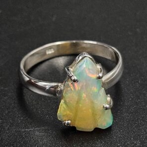 Ethiopian Opal Carved Size US 10 925 Sterling Silver Ring (REXT22-288)