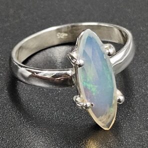 Ethiopian Opal Rose Cut 925 Sterling Silver Ring (REXT80-98)