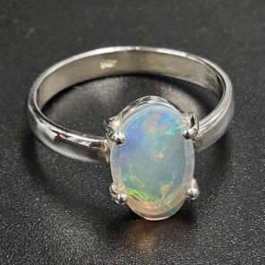 Ethiopian Opal Carved 925 Sterling Silver Ring (REXT80-83)