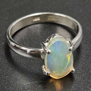 Ethiopian Opal Carved 925 Sterling Silver Ring (REXT80-86)