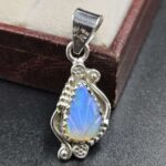 Ethiopian Opal Carved 925 Sterling Silver Pendant (REXT80-68)